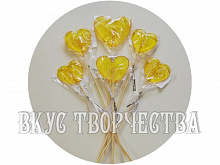 Сердце желтое леденец